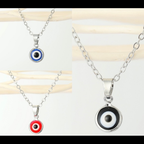 Evil eye necklace - Picture 8 of 8